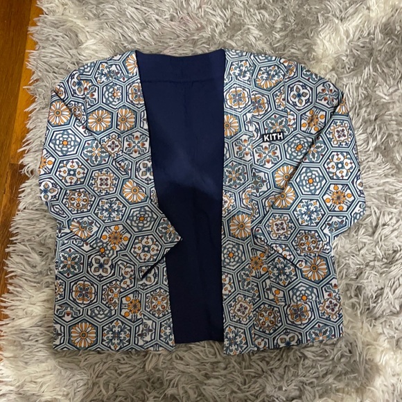 【Kith】Floral Seersucker Kimono Jacket Kith Men's Floral Print Seersucker Kimono Jacket Blue Size